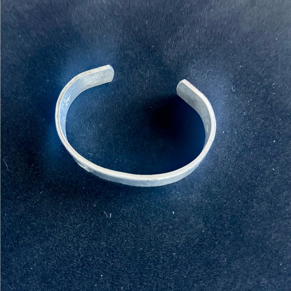 Handmade Hammered Aluminum Cuff Bracelet – Friendship Quote Inside